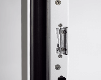 Ryglowanie elektryczne drzwi wiejściowych